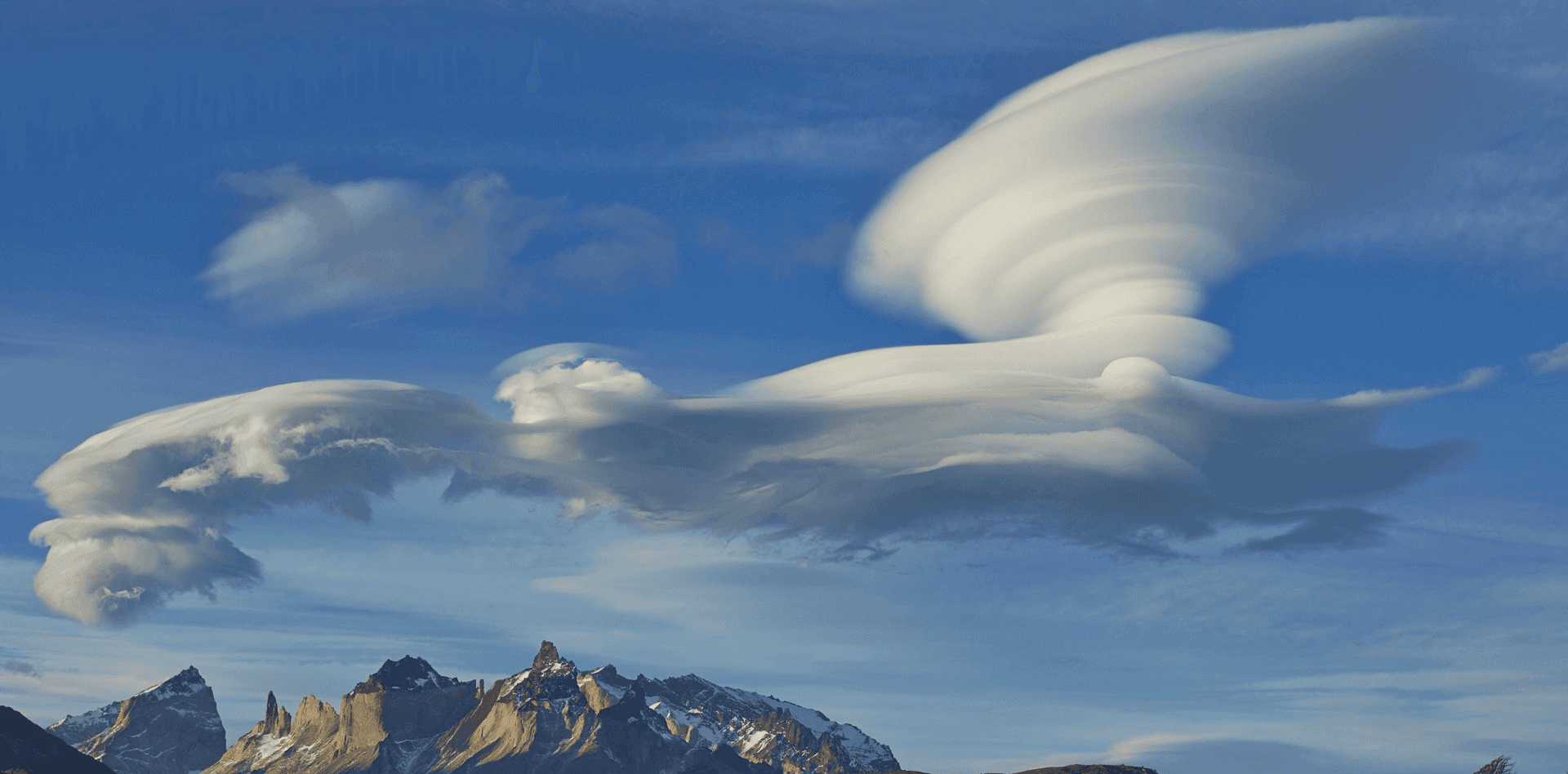 Lenticular Clouds