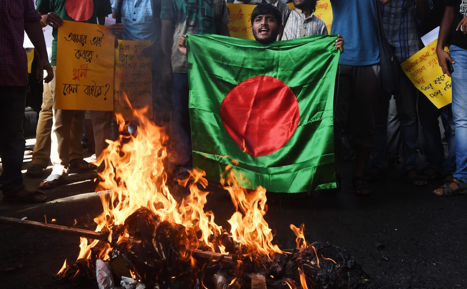 What led to violent student protests in Bangladesh?