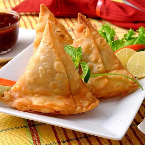 Bored with Aloo Samosa? Try out Some Unique Samosa Fillings this Monsoon